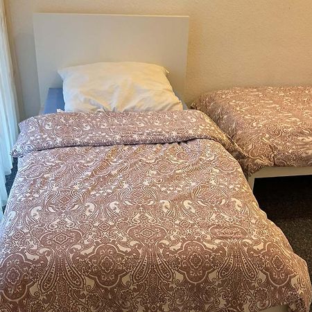 One Room Apartment In ברגיש גלאדבך מראה חיצוני תמונה