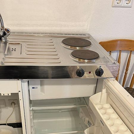 One Room Apartment In ברגיש גלאדבך מראה חיצוני תמונה